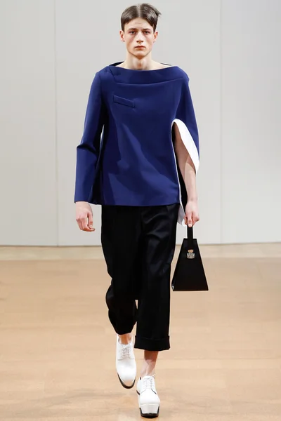 Look 22